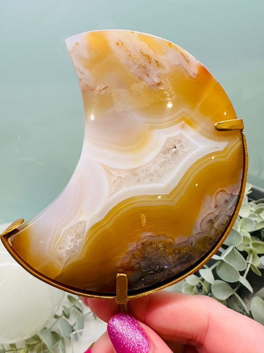Carnelian Moon
