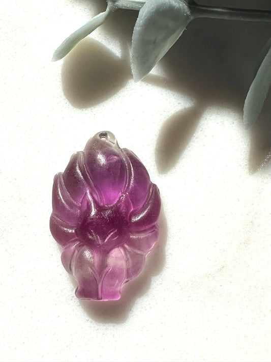 Mini Fluorite 9 Tail Fox